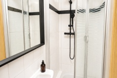 Haus-2_WC-Dusche